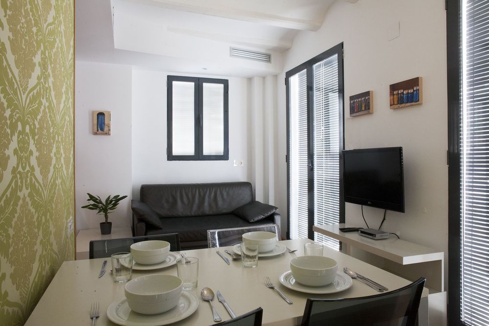 Anderson City Flats Valencia Phòng bức ảnh